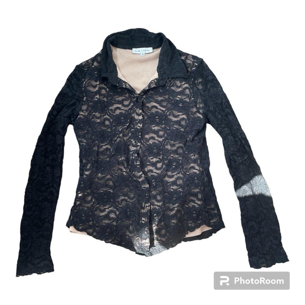 Vintage Y2K 00’s long sleeve Lacey top